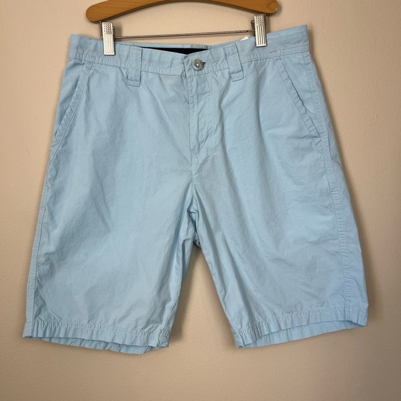 Columbia Men’s Shorts in Baby Blue 30w 10L - Picture 1 of 5